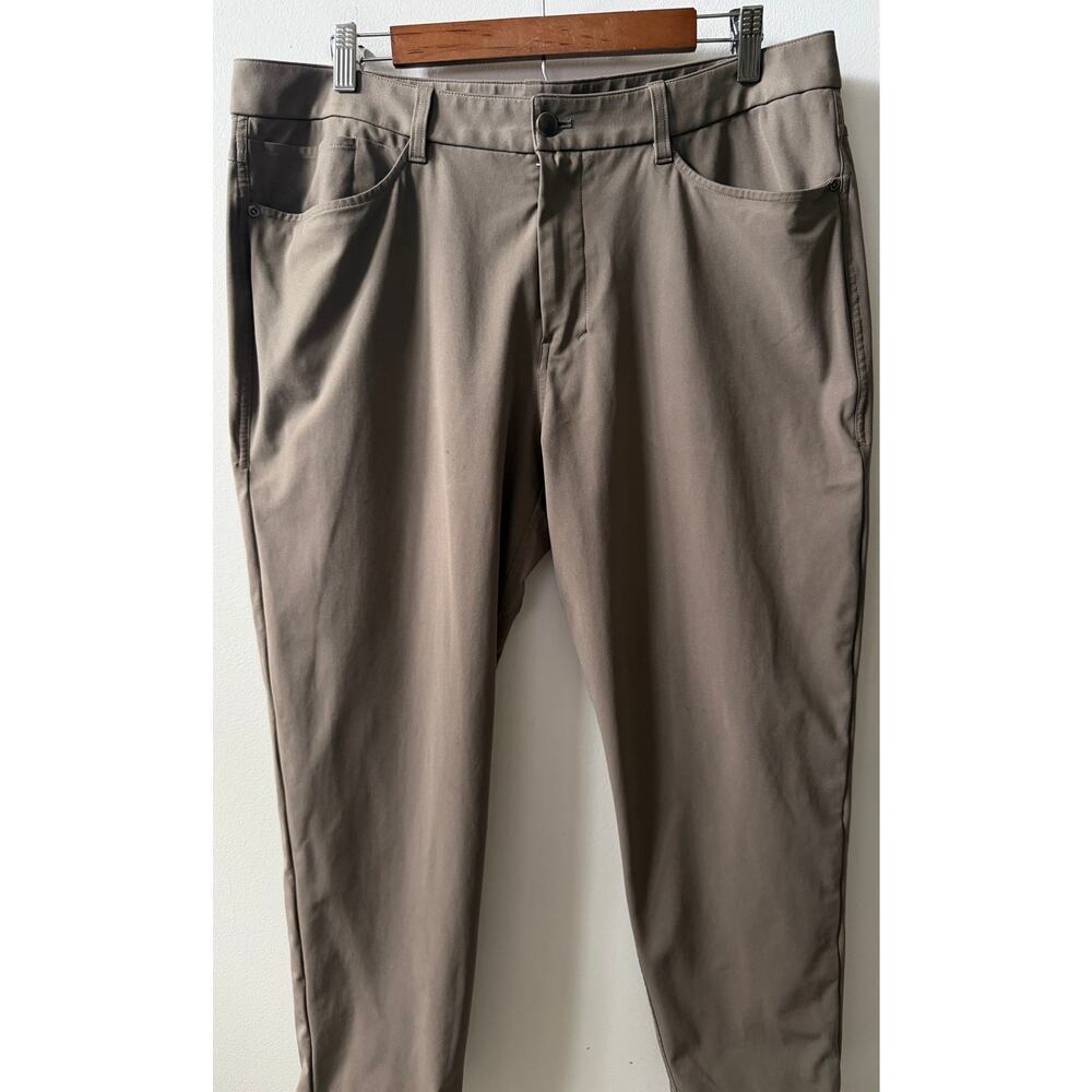 Lululemon men's ABC classic fit pant size 36 - Picture 2 of 6